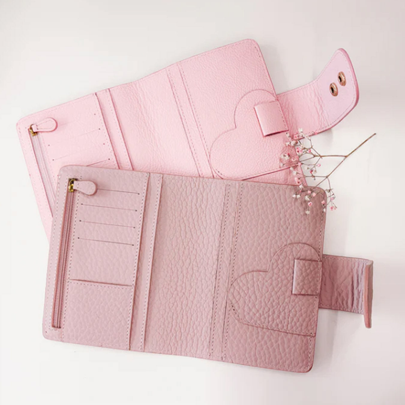 CUSTOM A5 Wide Bubblegum leather