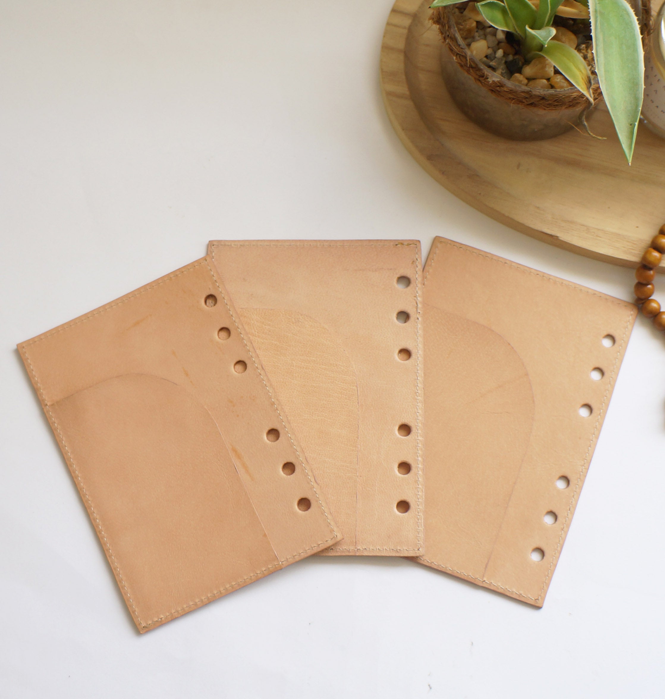 Leather Fly leaf A6 Ring