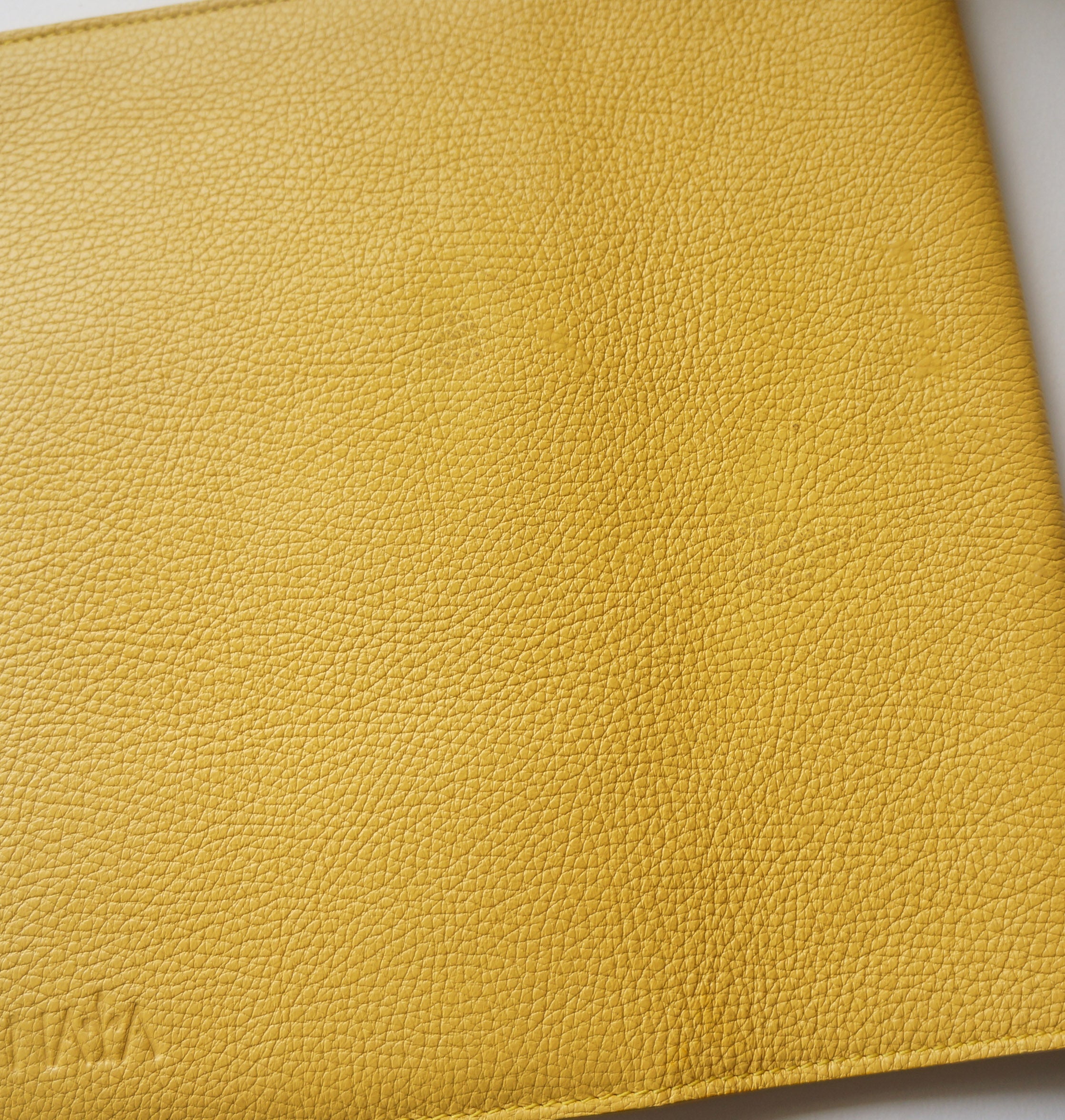 Happy Planner Classic Cover - Pebbled Yellow MISFIT