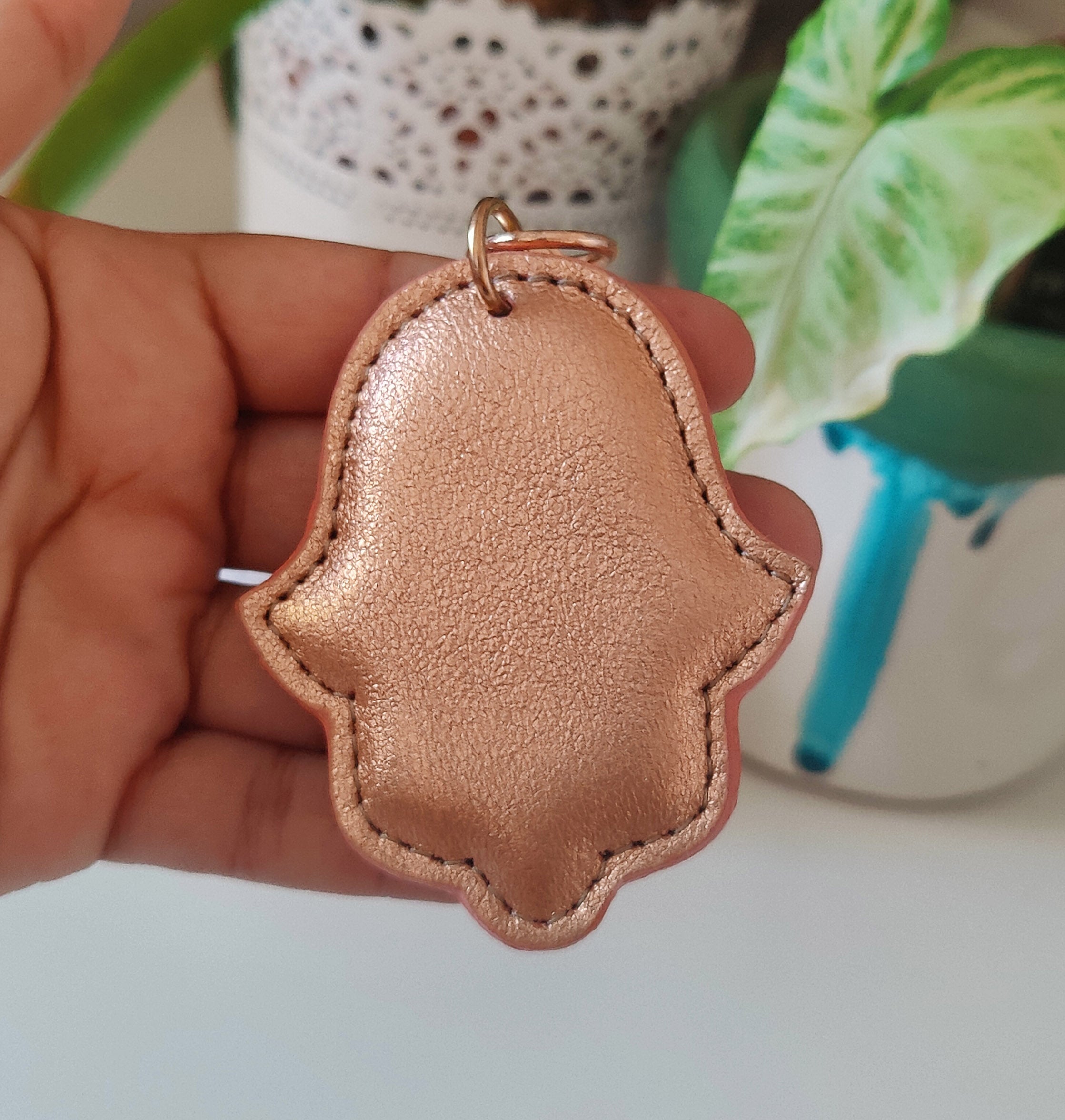 Khomsa Key ring