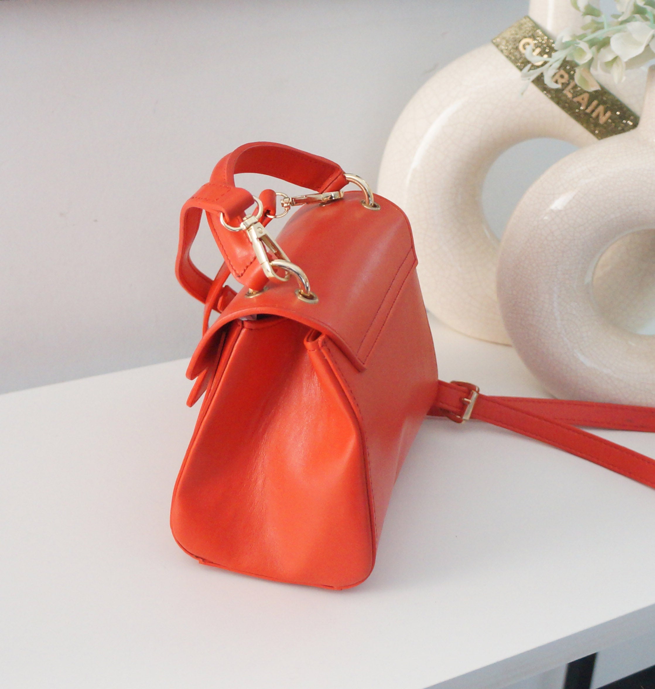 Lola Cross-body bag