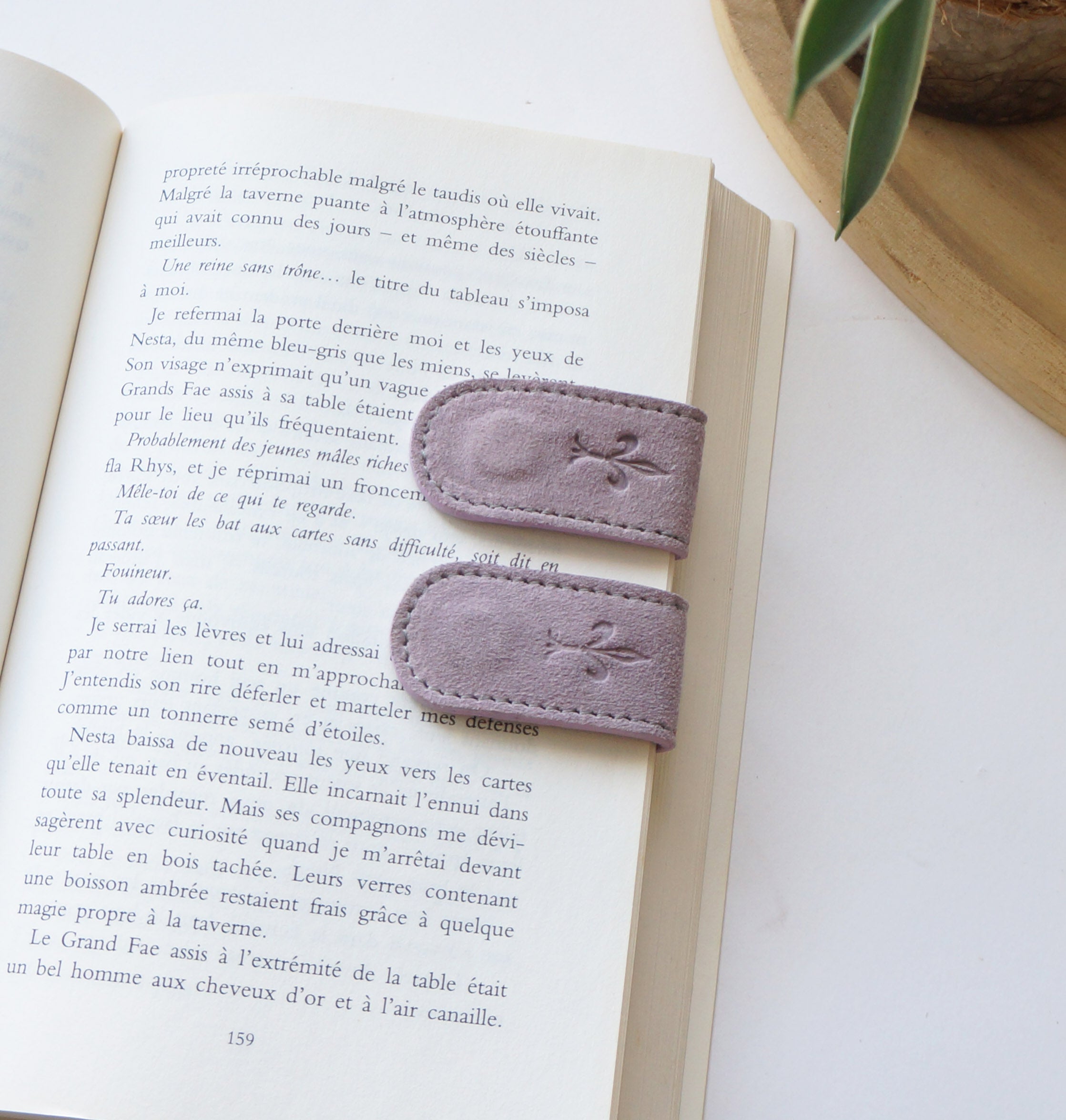 Magnetic Bookmarks - Suede Lilac