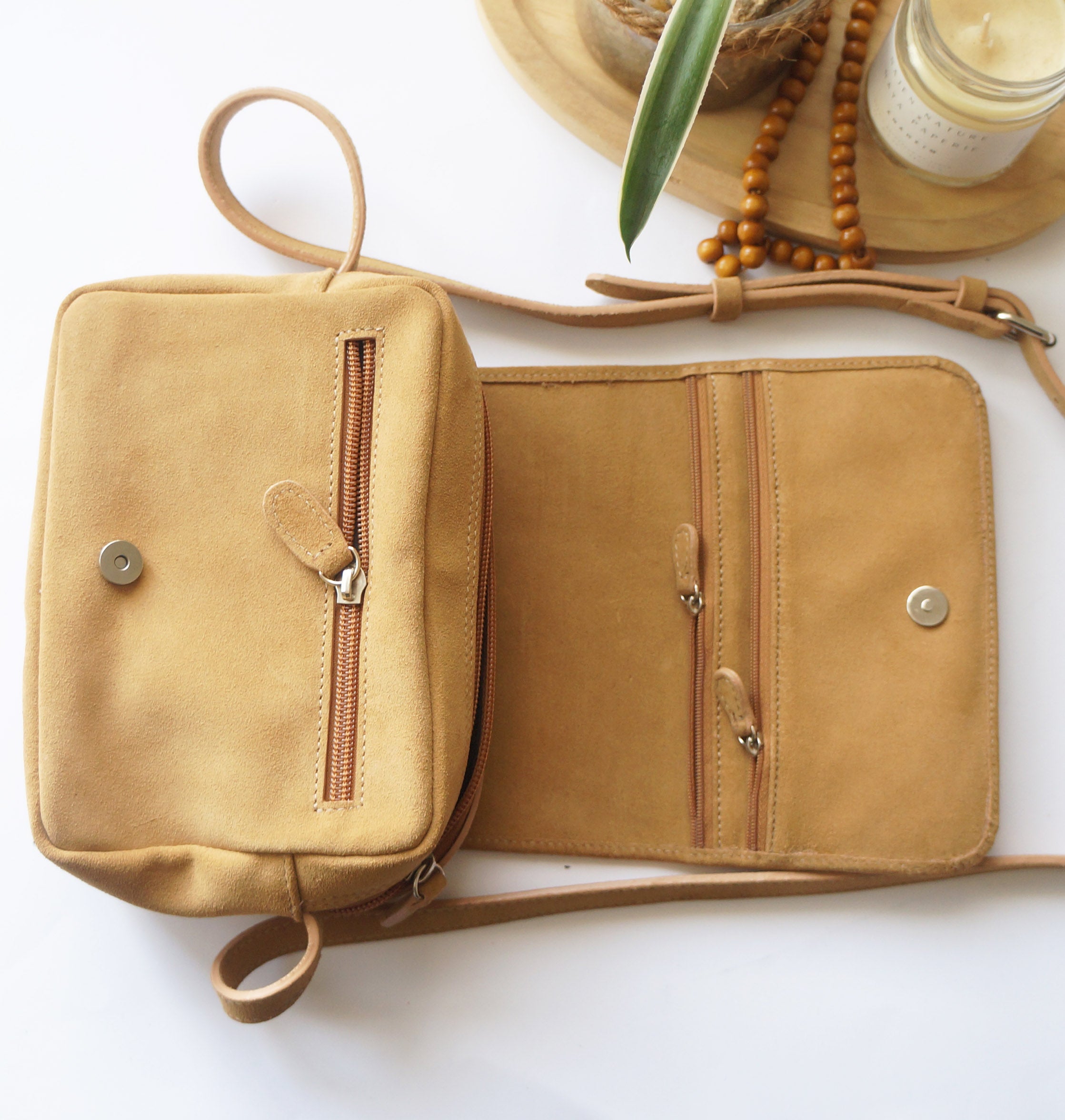 Celestia Cross-body bag