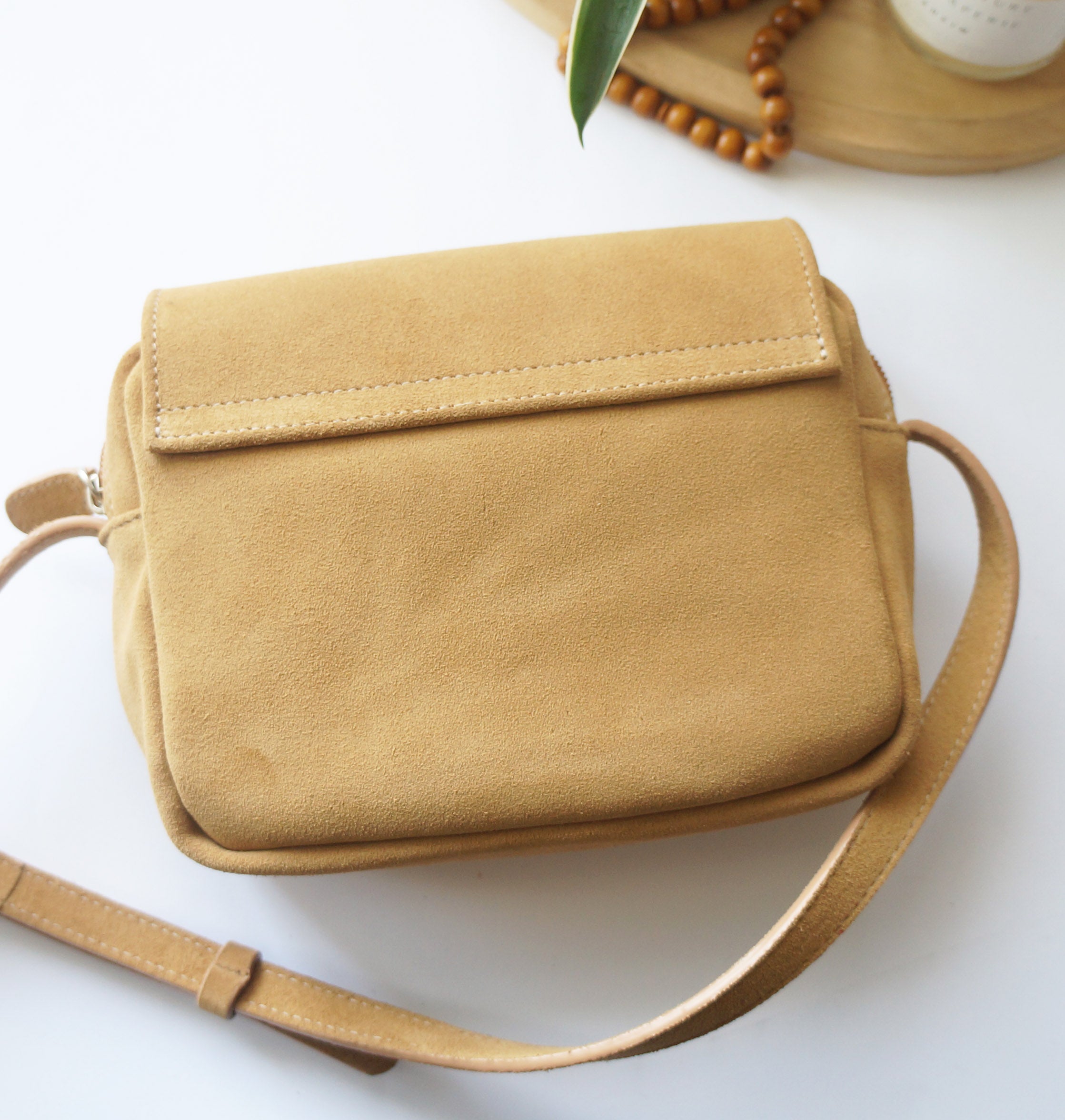 Celestia Cross-body bag