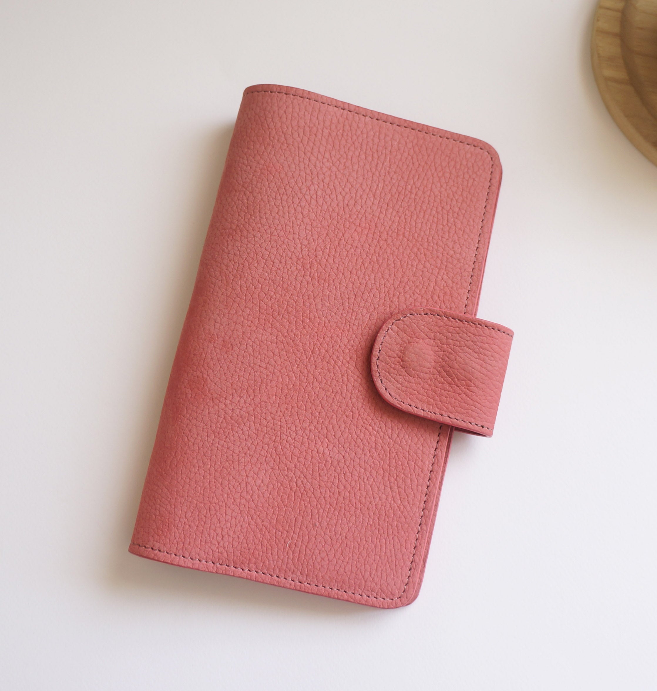 Standard TN Folio Cover – Peony Pink Leather