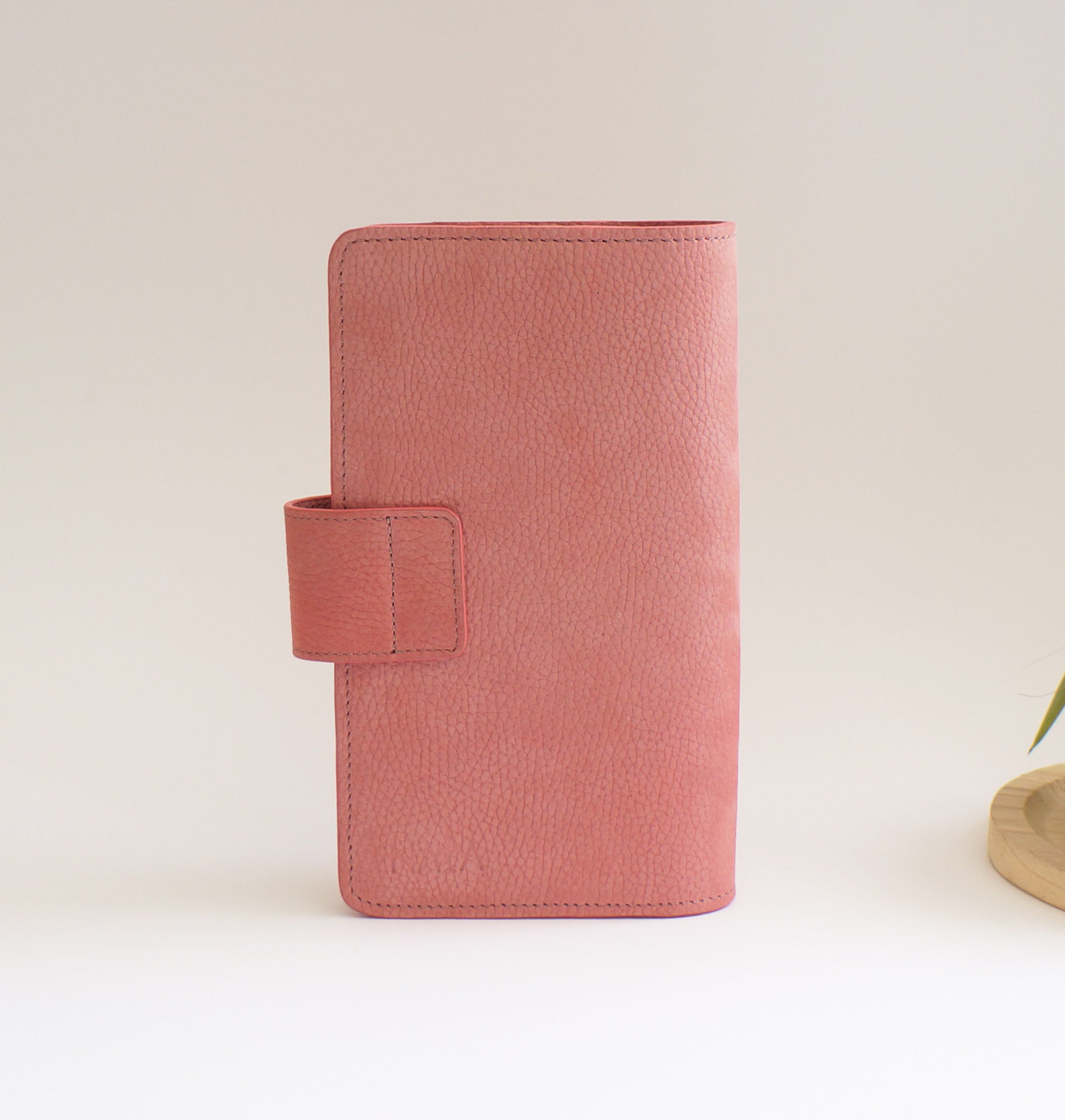 Standard TN Folio Cover – Peony Pink Leather
