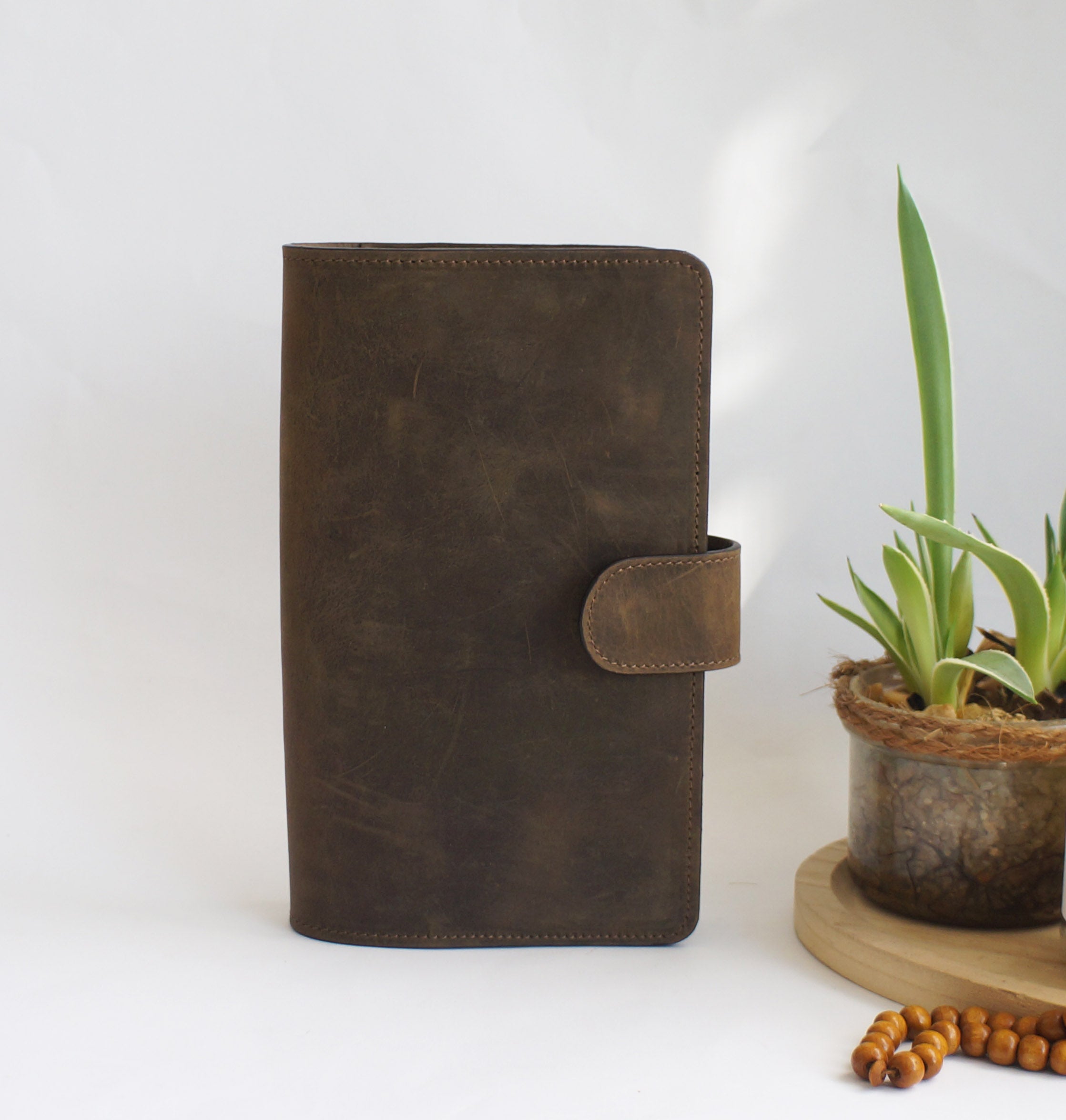 Standard TN Folio Cover – Teddy leather