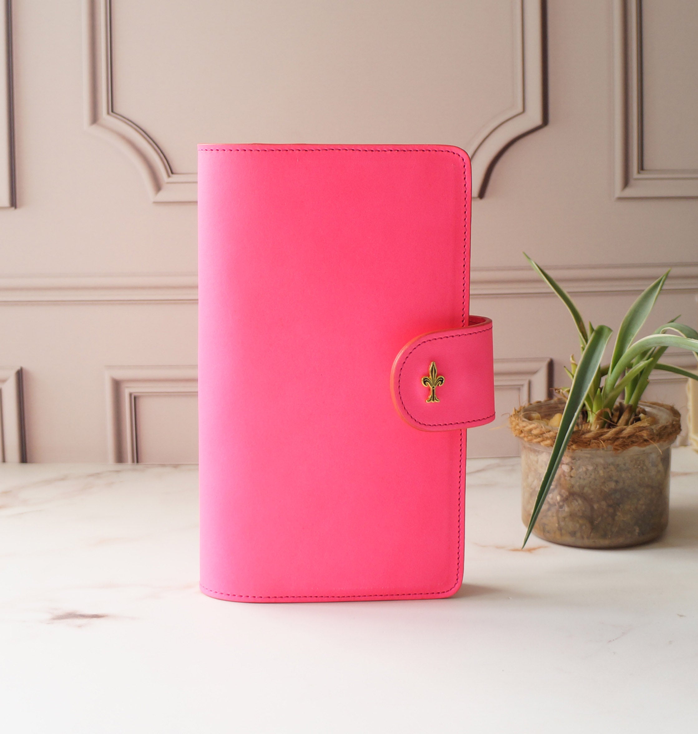 Standard TN Cover – Neon Pink