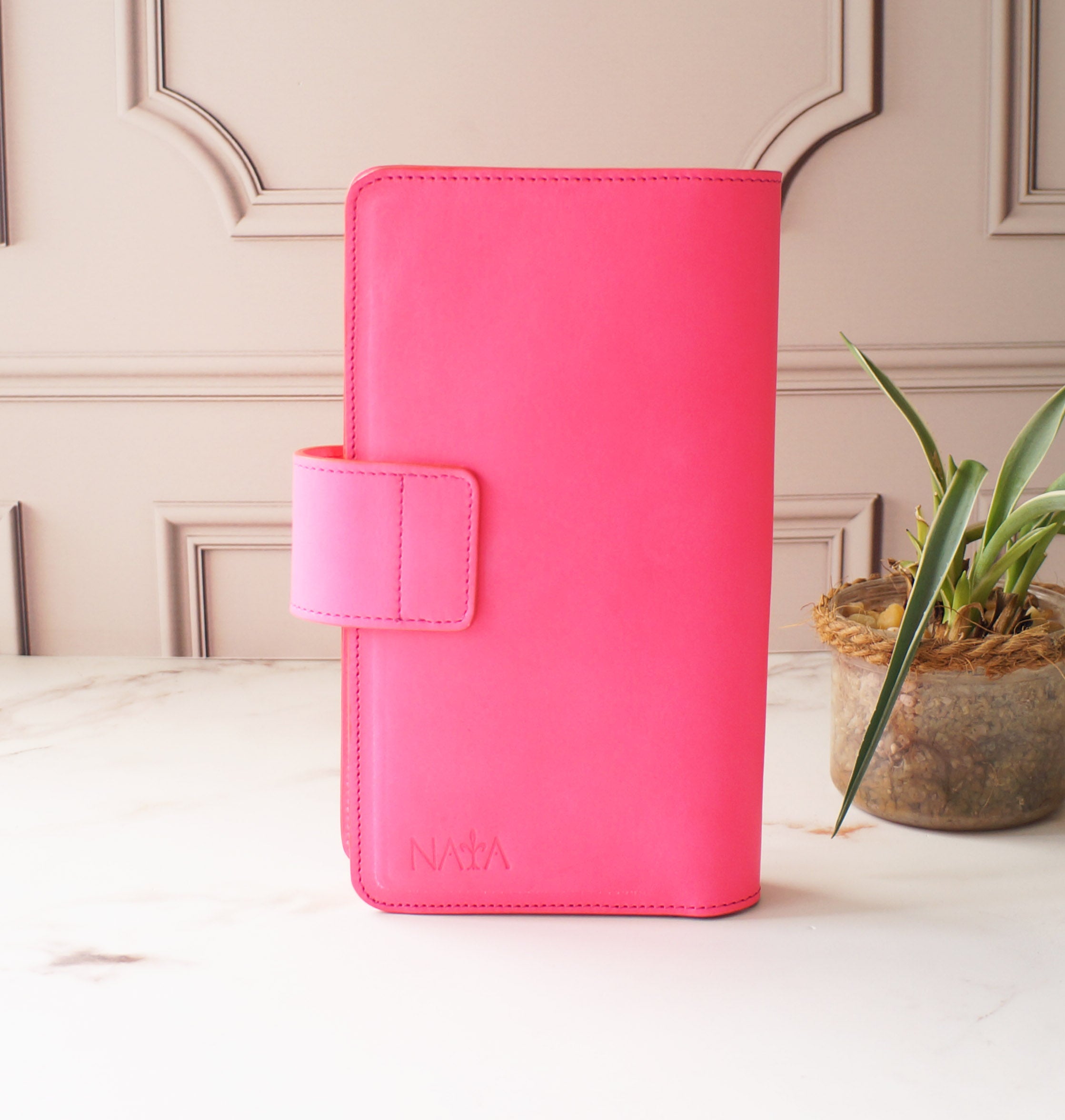 Standard TN Cover – Neon Pink