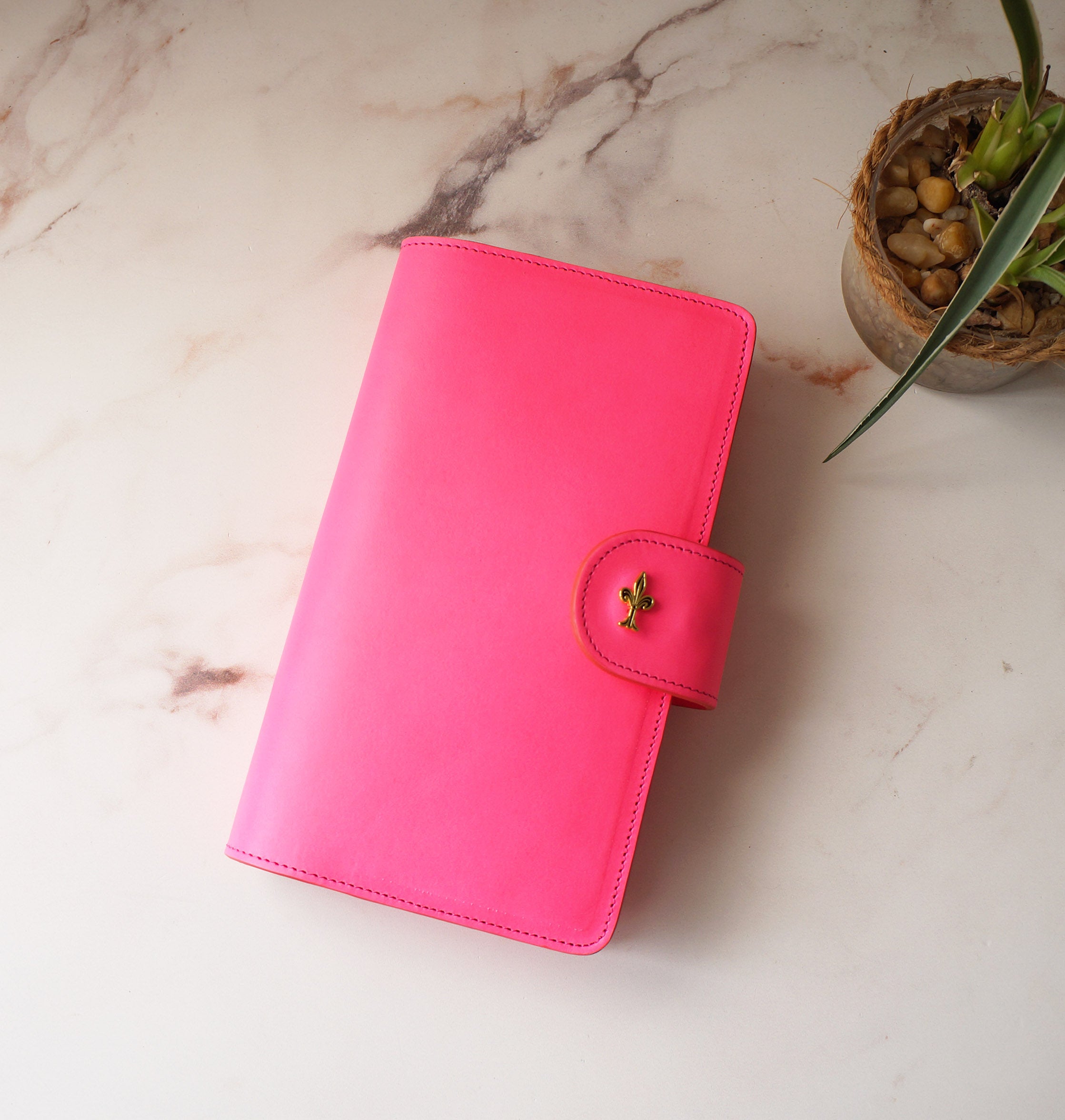 Standard TN Cover – Neon Pink