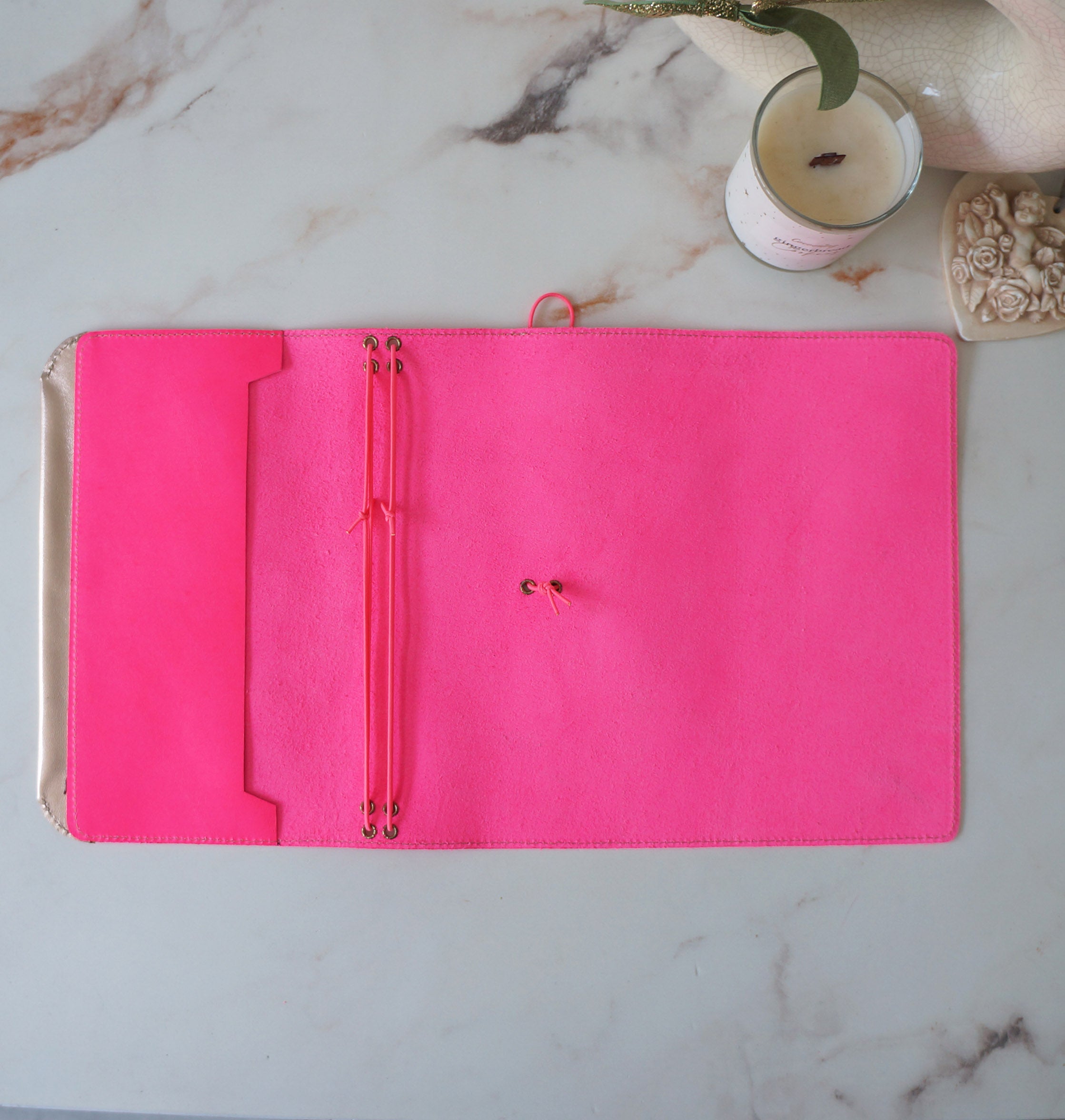 Epure Cover Standard - Neon Pink