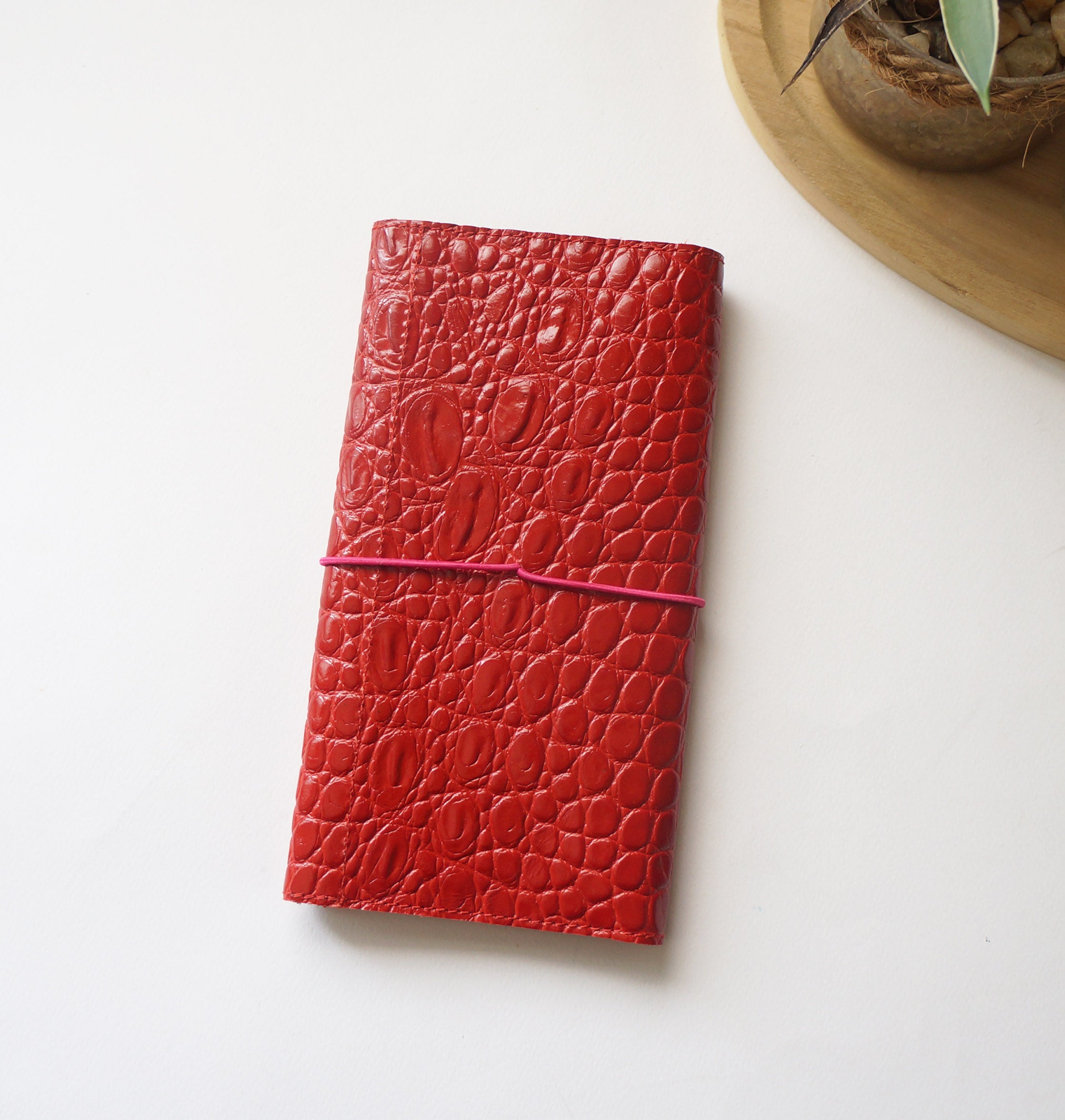 Hobonichi Week Cover Trifold - Croc Red PROTOTYPE