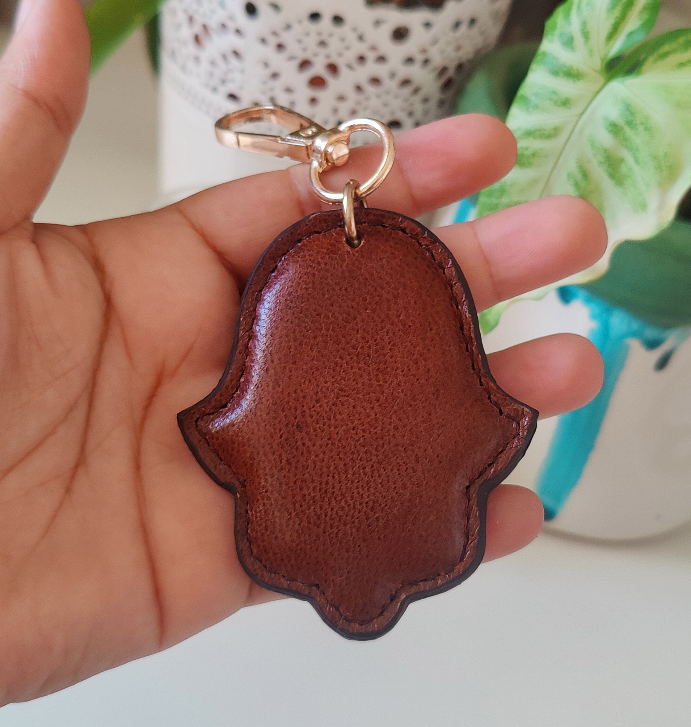 Khomsa Key ring