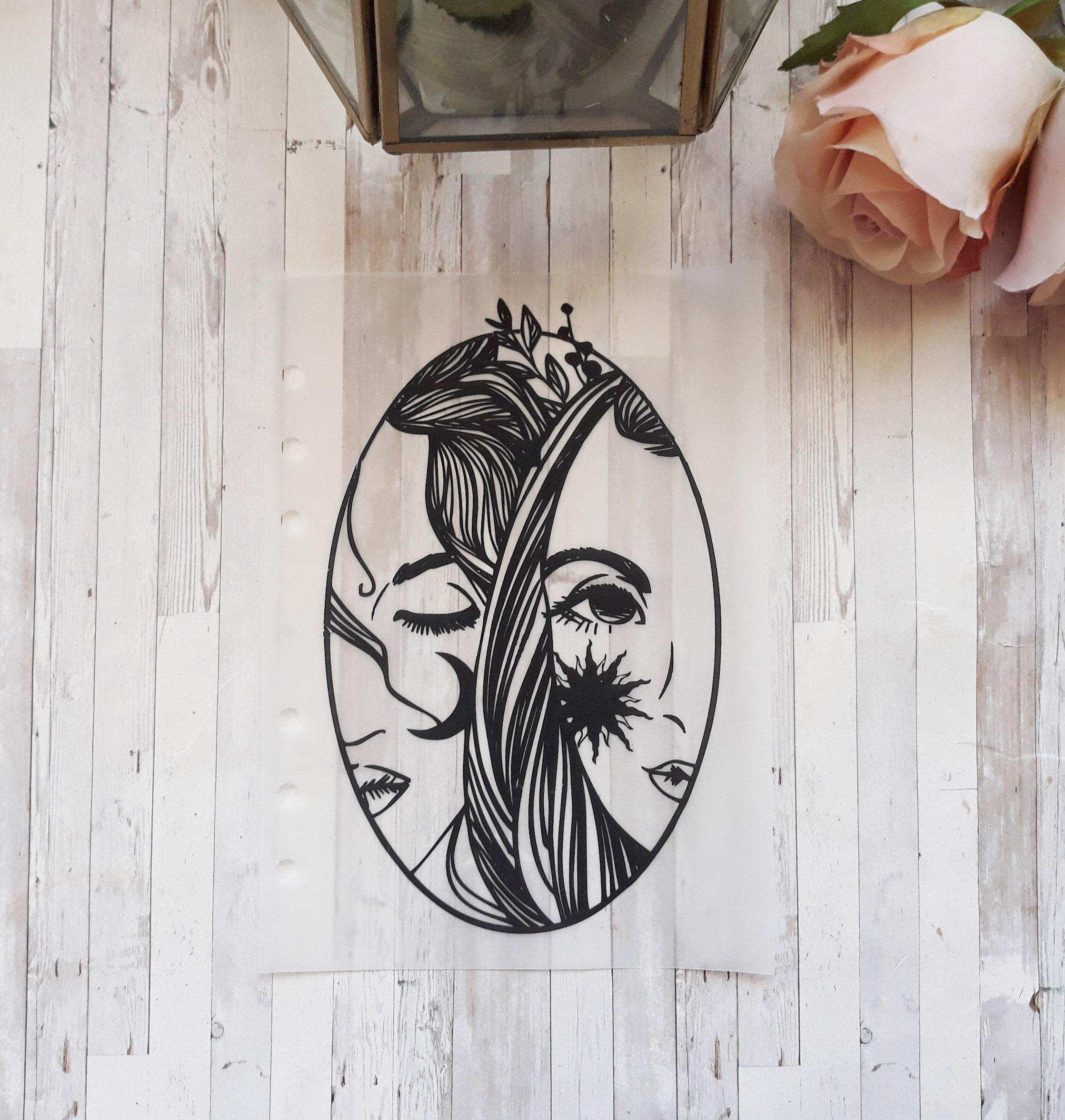 Vellum "Moon Girl" Dashboard - Naya Paperie
