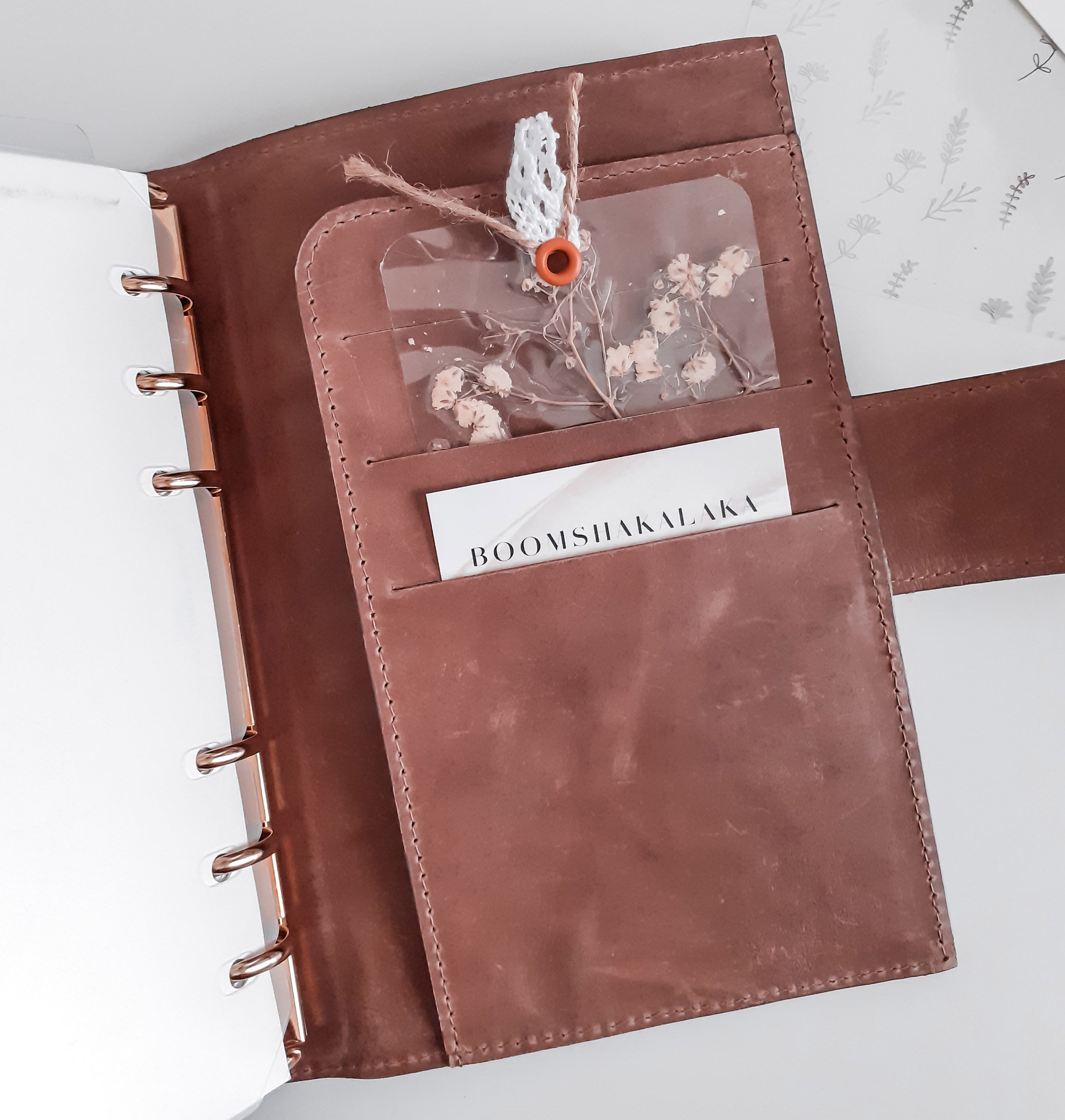 Personal Wide Ring Binder - Vic.Plans Collab - Naya Paperie