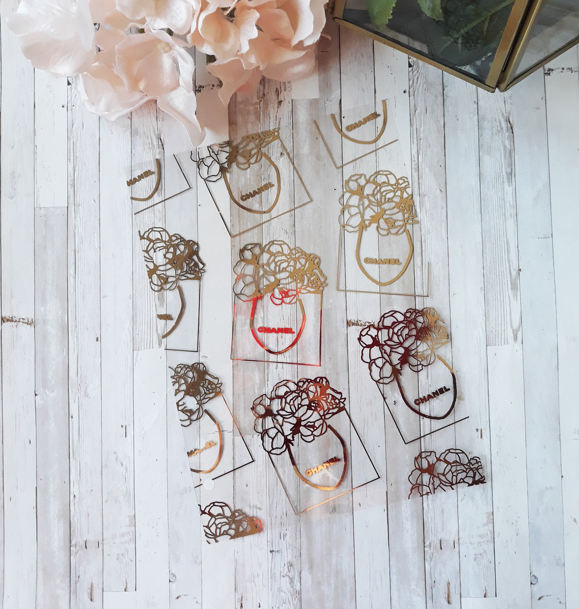 Classy & Fabulous Dashboards - Naya Paperie