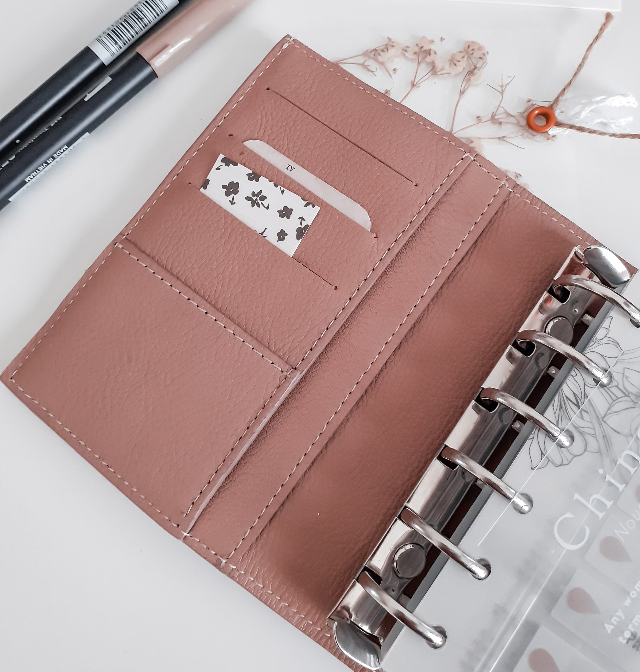 Pocket Plus Ring - Vic.Plans Collab - Naya Paperie