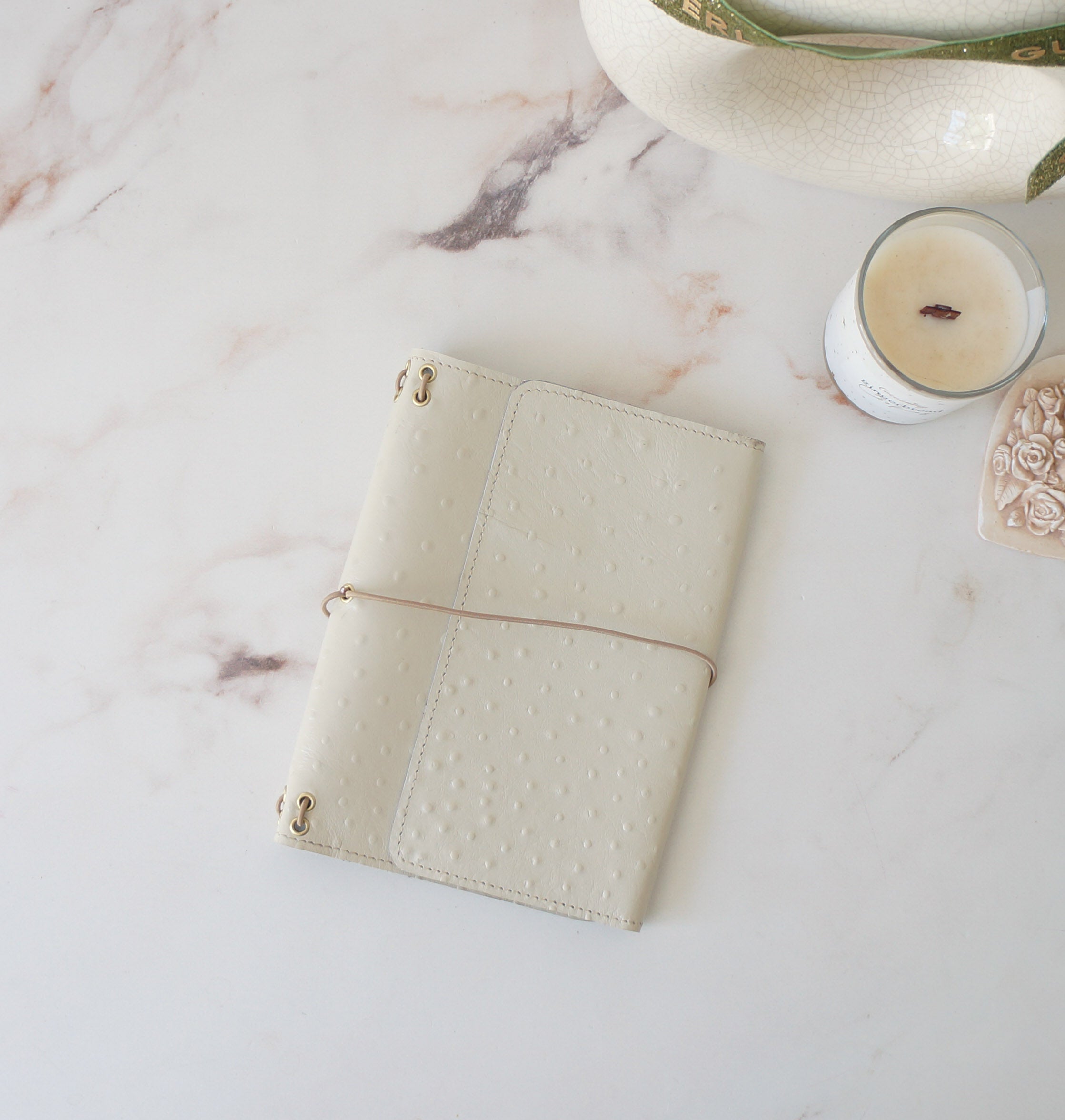 B6 Trifold Epure - Cream Ostrich