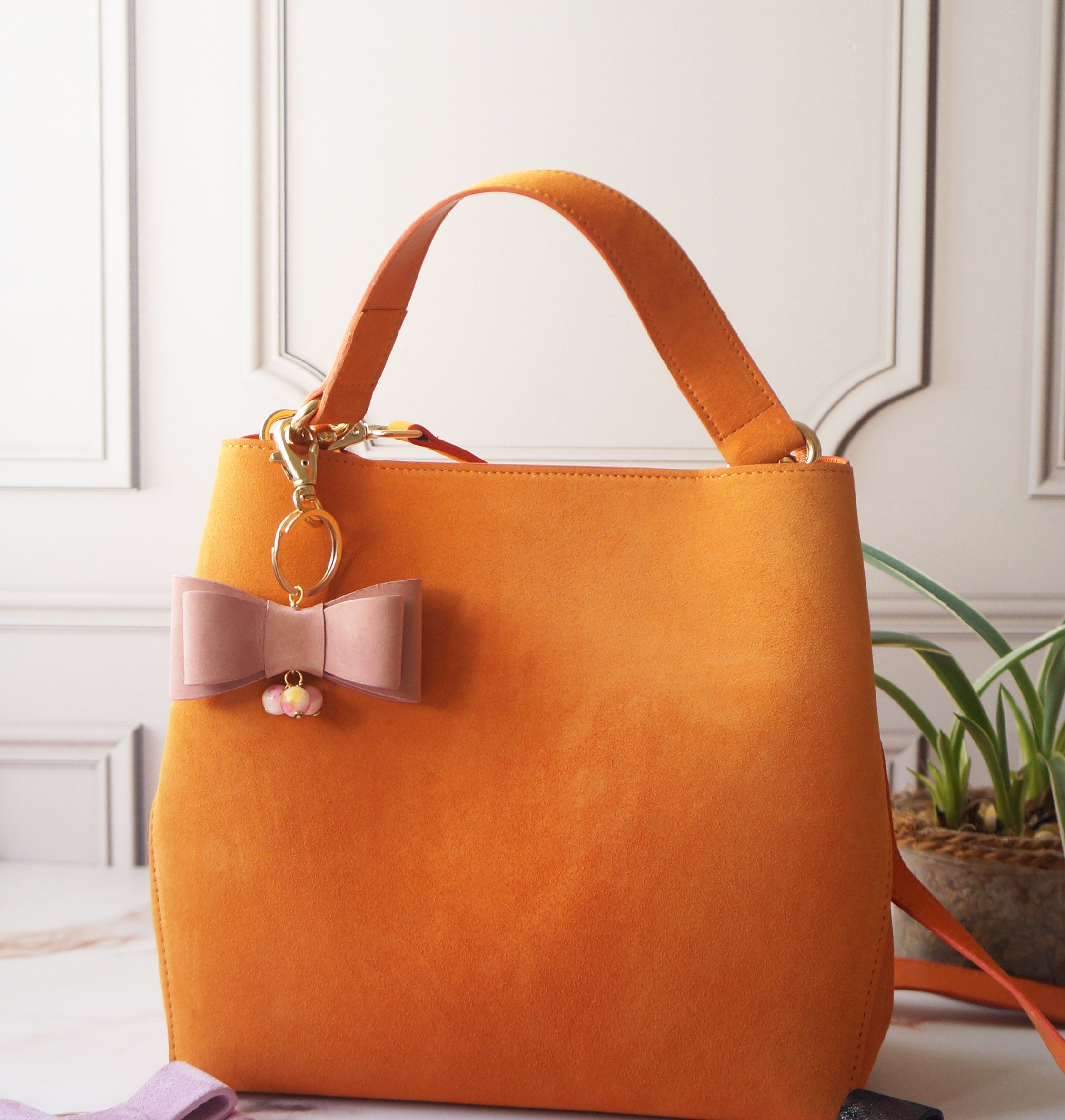 Leather Bow Key Ring