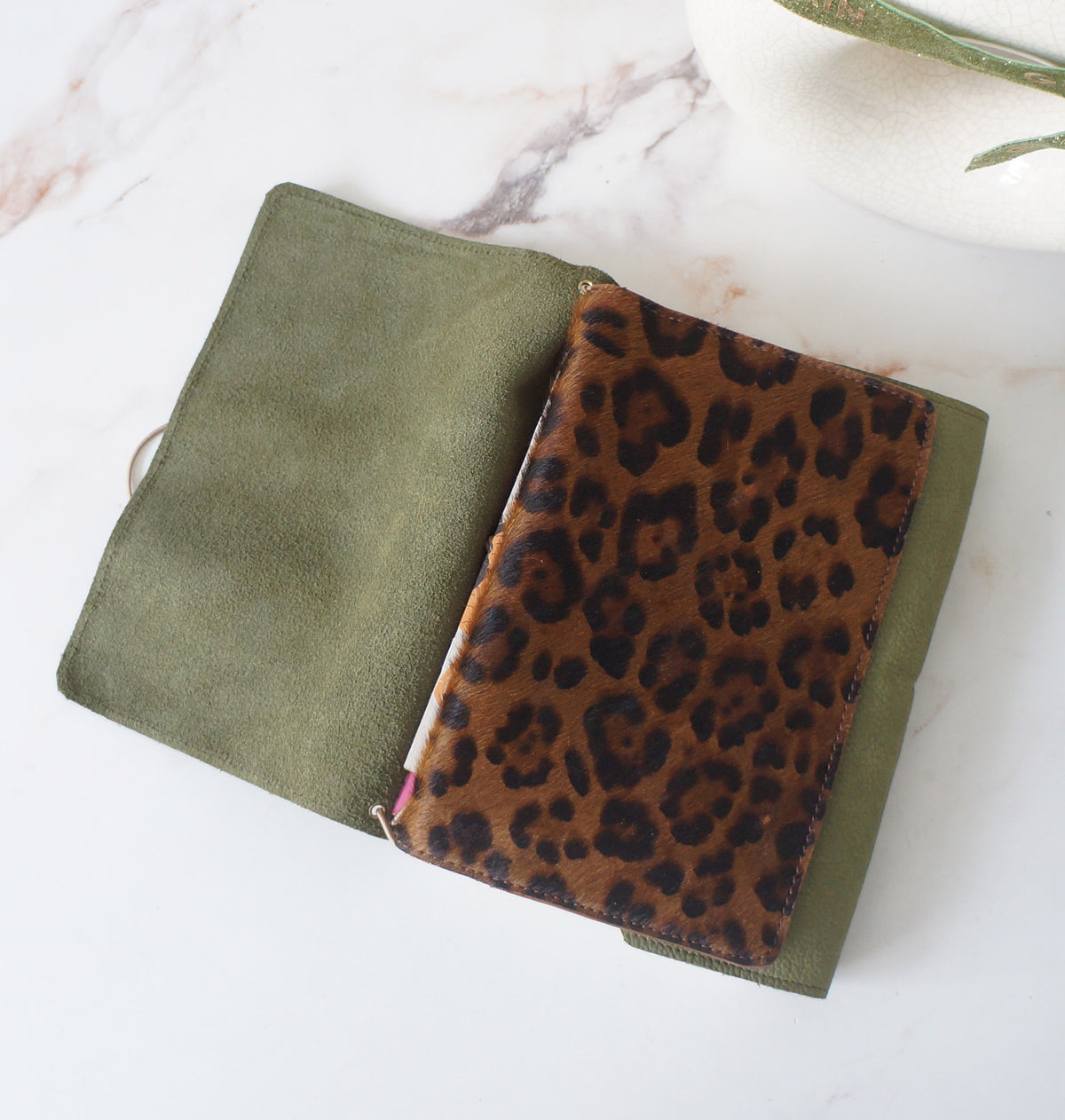 Trifold Combo A5 Cover + Wallet + Charms