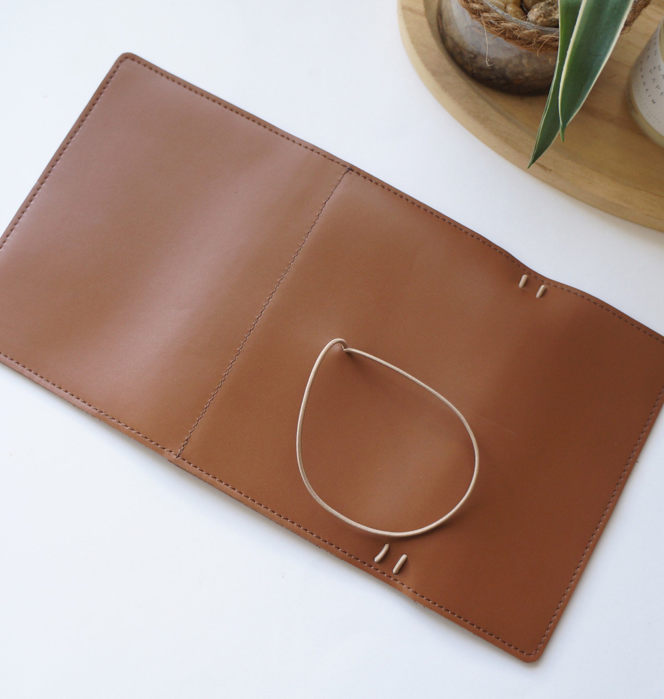 A6 Epure Cover - Smooth Camel