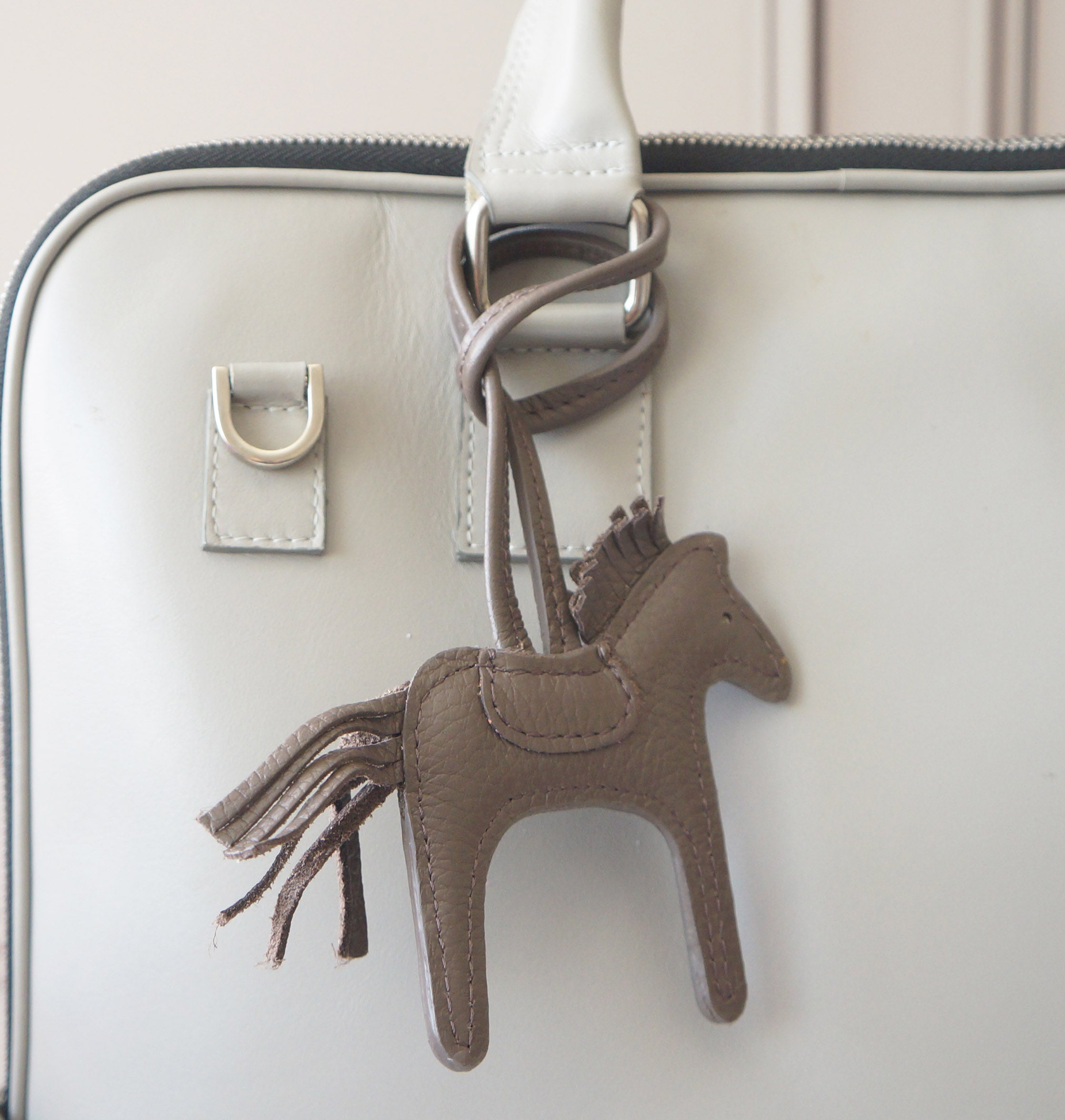 Leather Horse Charms - Pebbled Gray