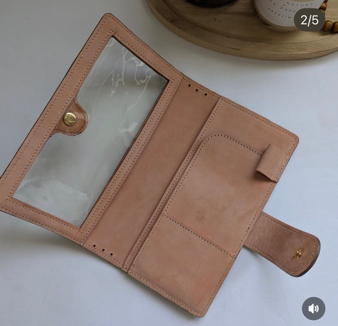 CUSTOM A6 Covers Kayla