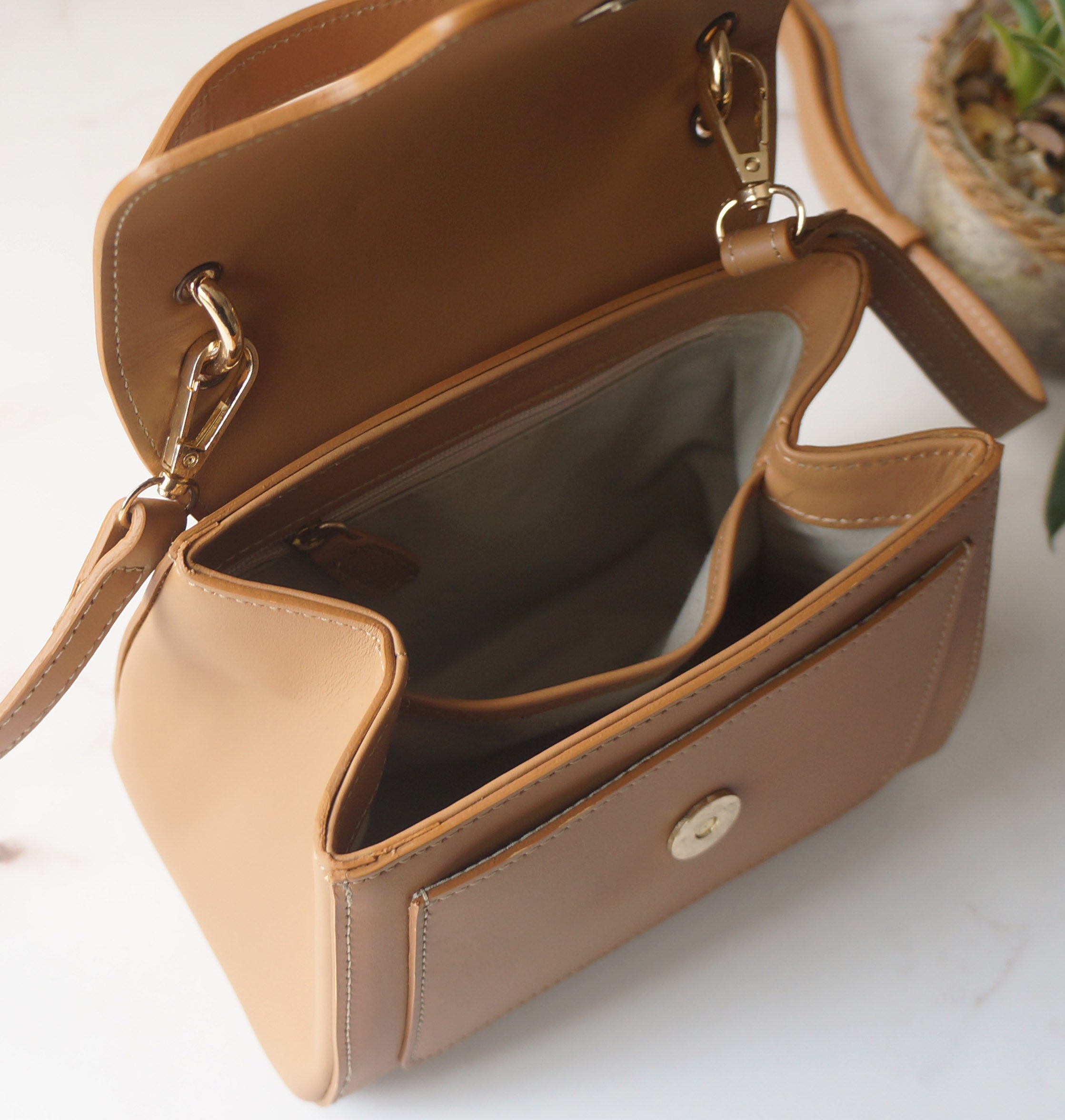 Lola Crossbody bag - Camel