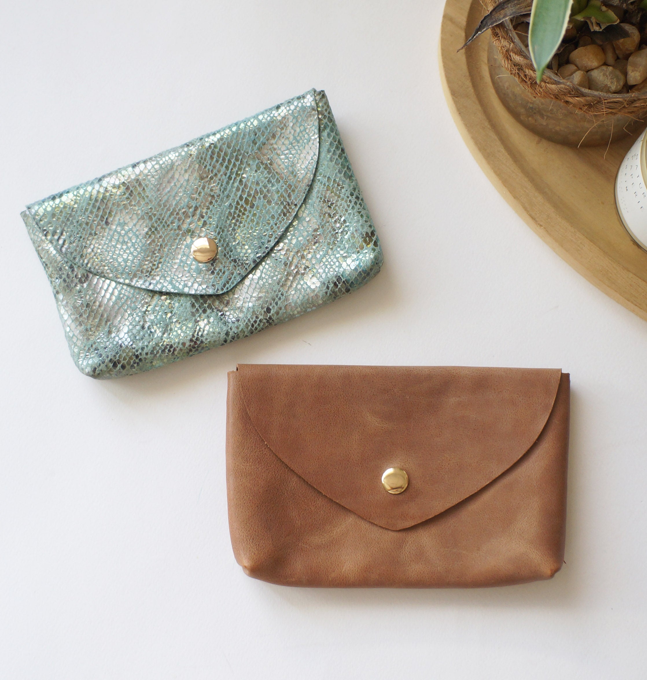 Medium Pouch