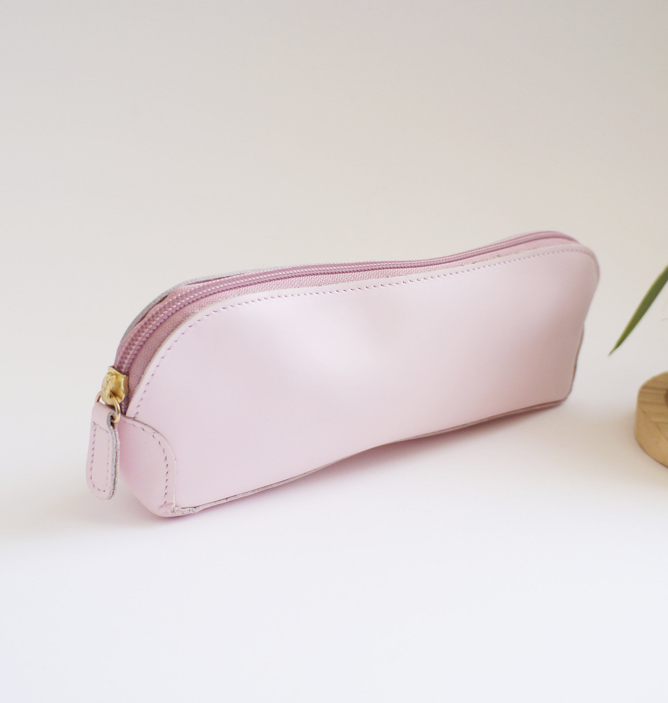 Pen Case - Milkshake leather