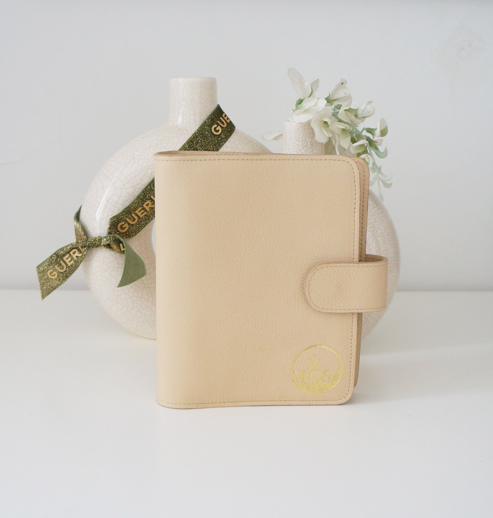 Personal Wide Ring Binder Buttercream MISFIT