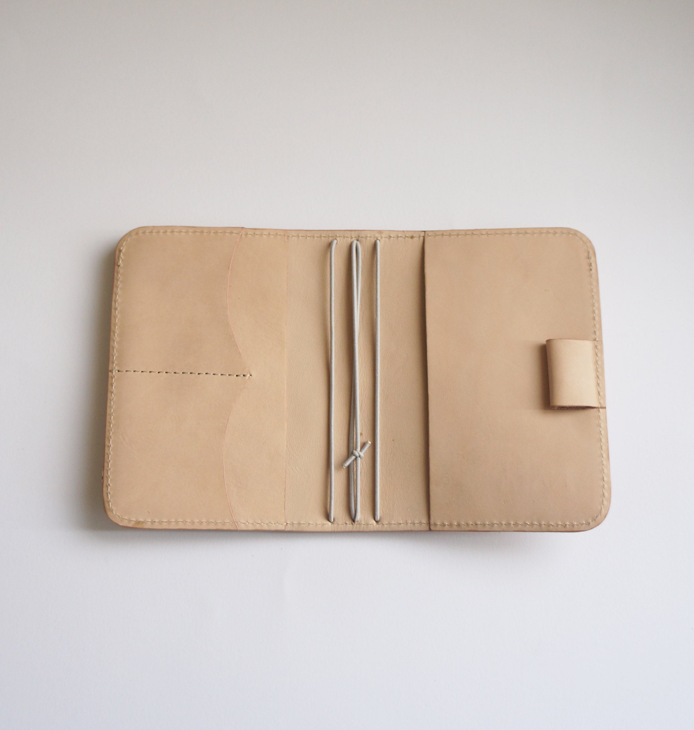 Passport TN - Undyed Calf