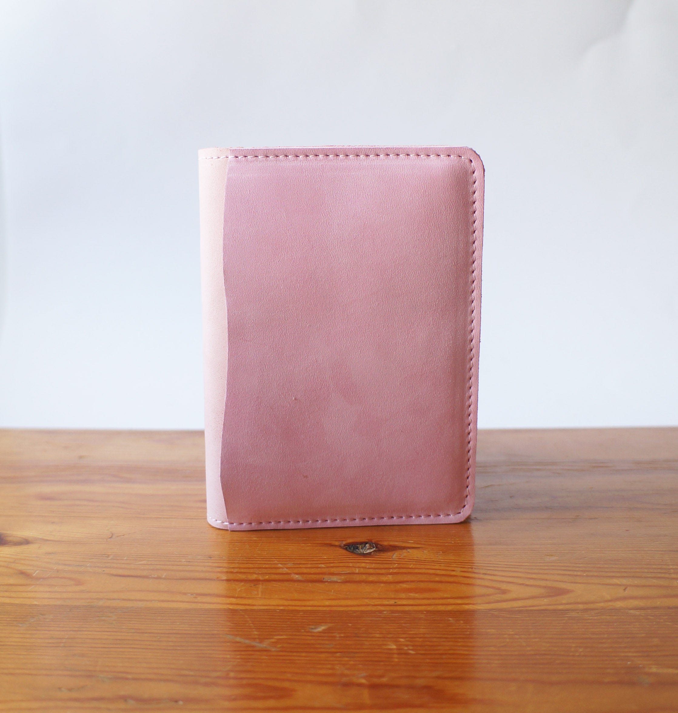 Passport Rustic - Pink Nubuck