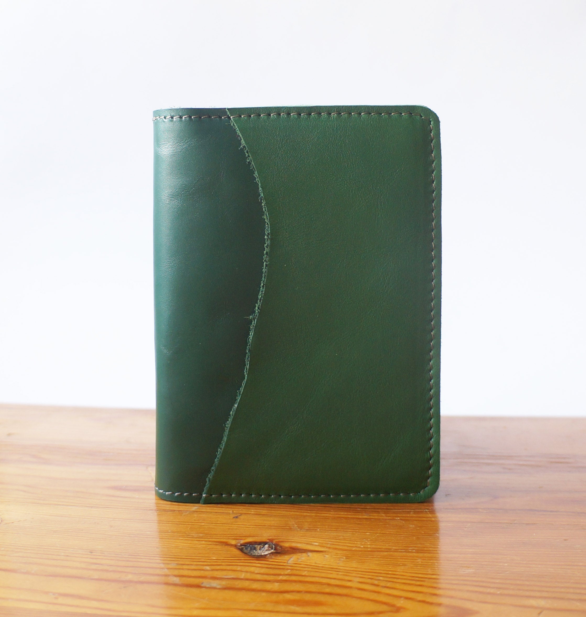 Passport Rustic - Green