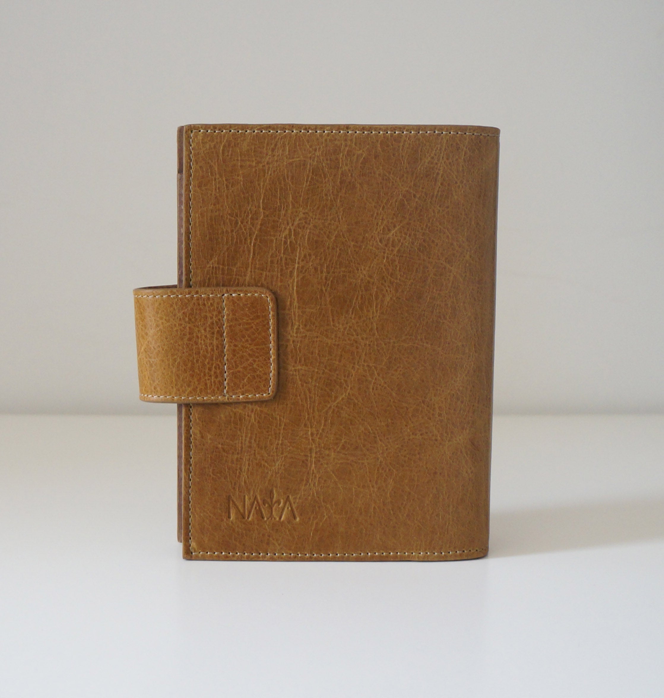 Personal Ring Binder - Almond/Spiced Cider MISFIT