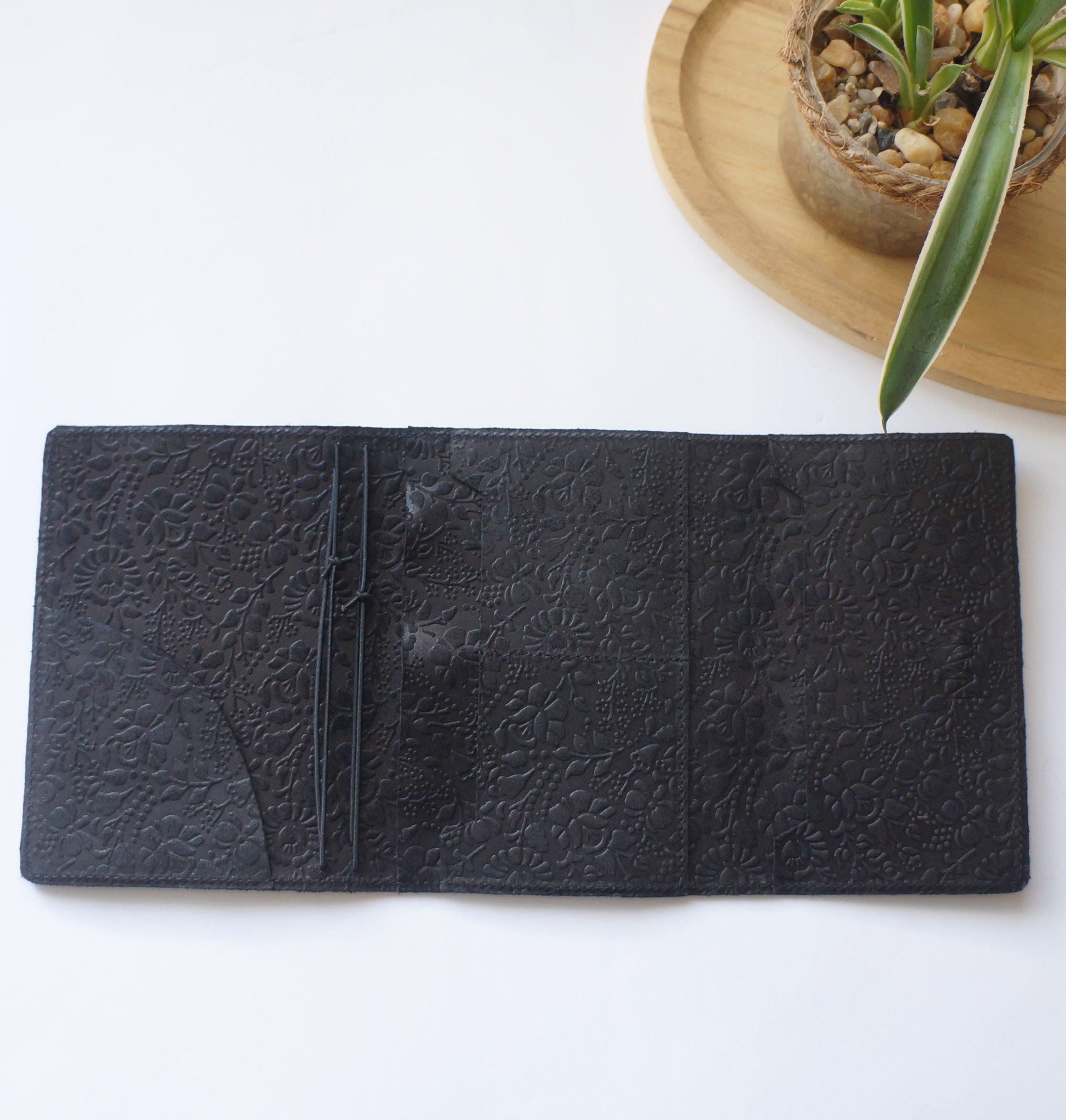 Pocket Epure Cover - Dark Flora