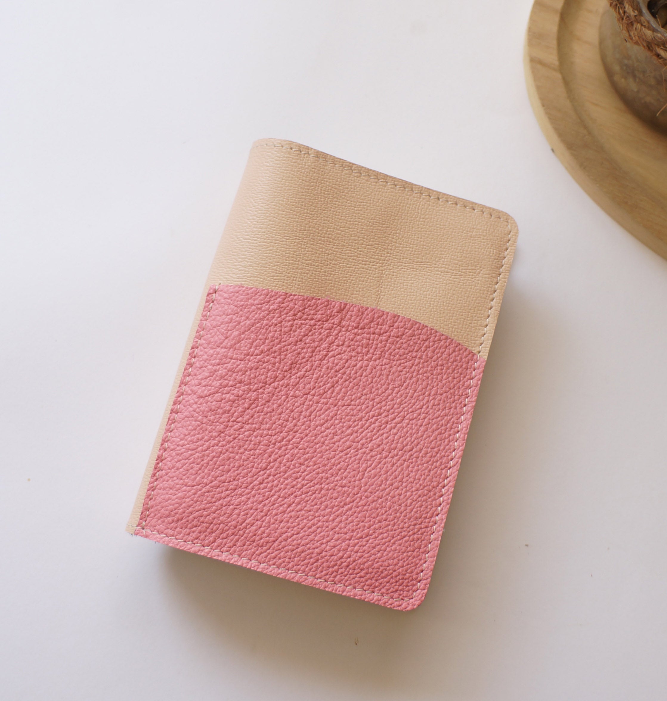 Pocket Rustic - Pebbled Beige & Pink