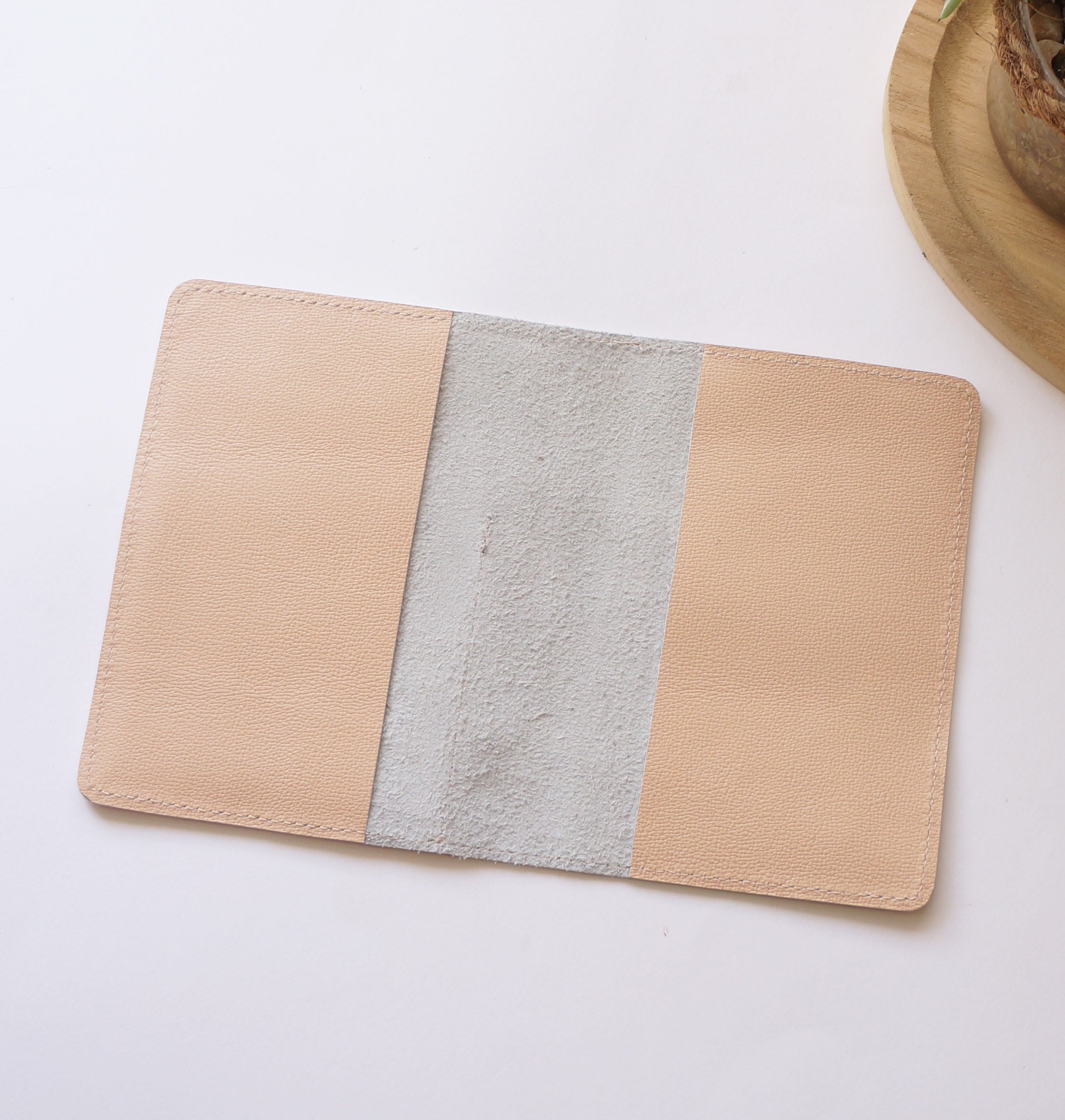 Pocket Rustic - Pebbled Beige & Pink