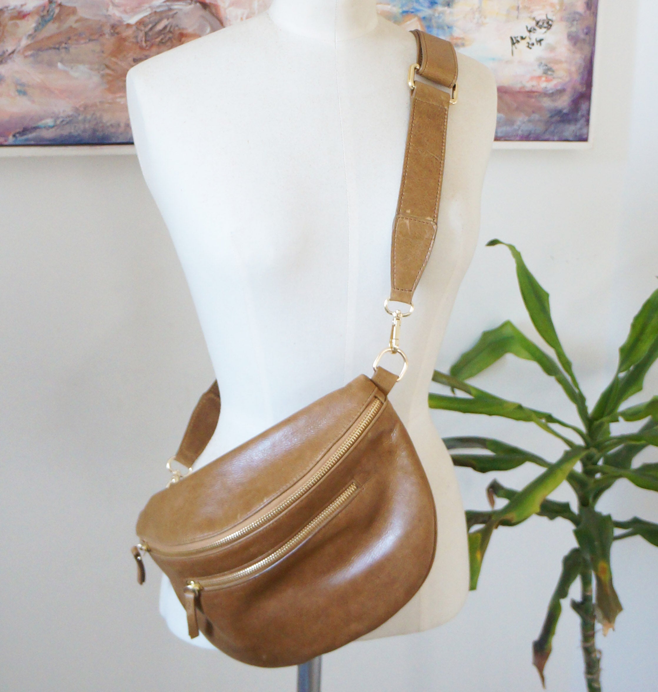 Banana Bag - Almond FREE SHIPPING