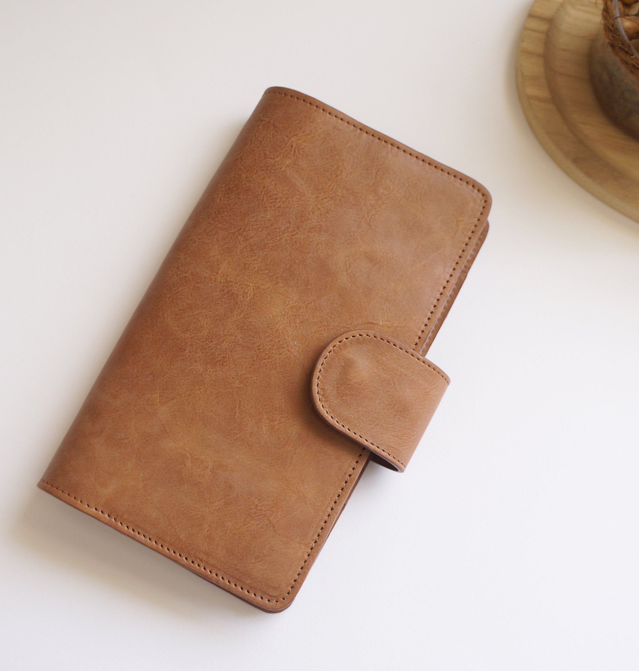 Standard TN Folio Cover – Chai leather