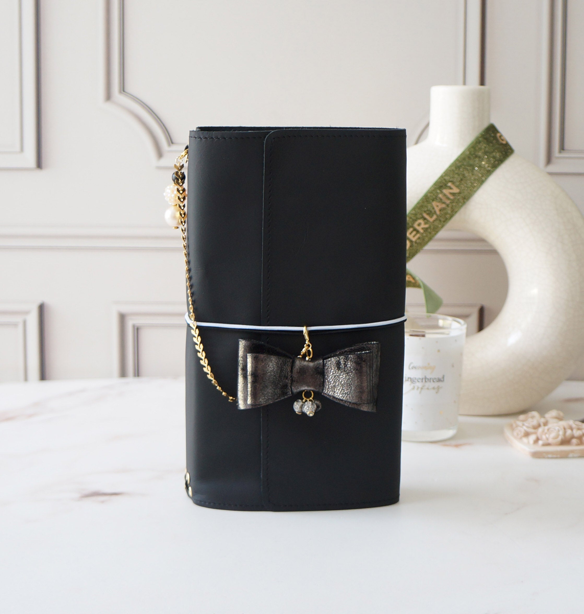 Standard Trifold - Smooth Black