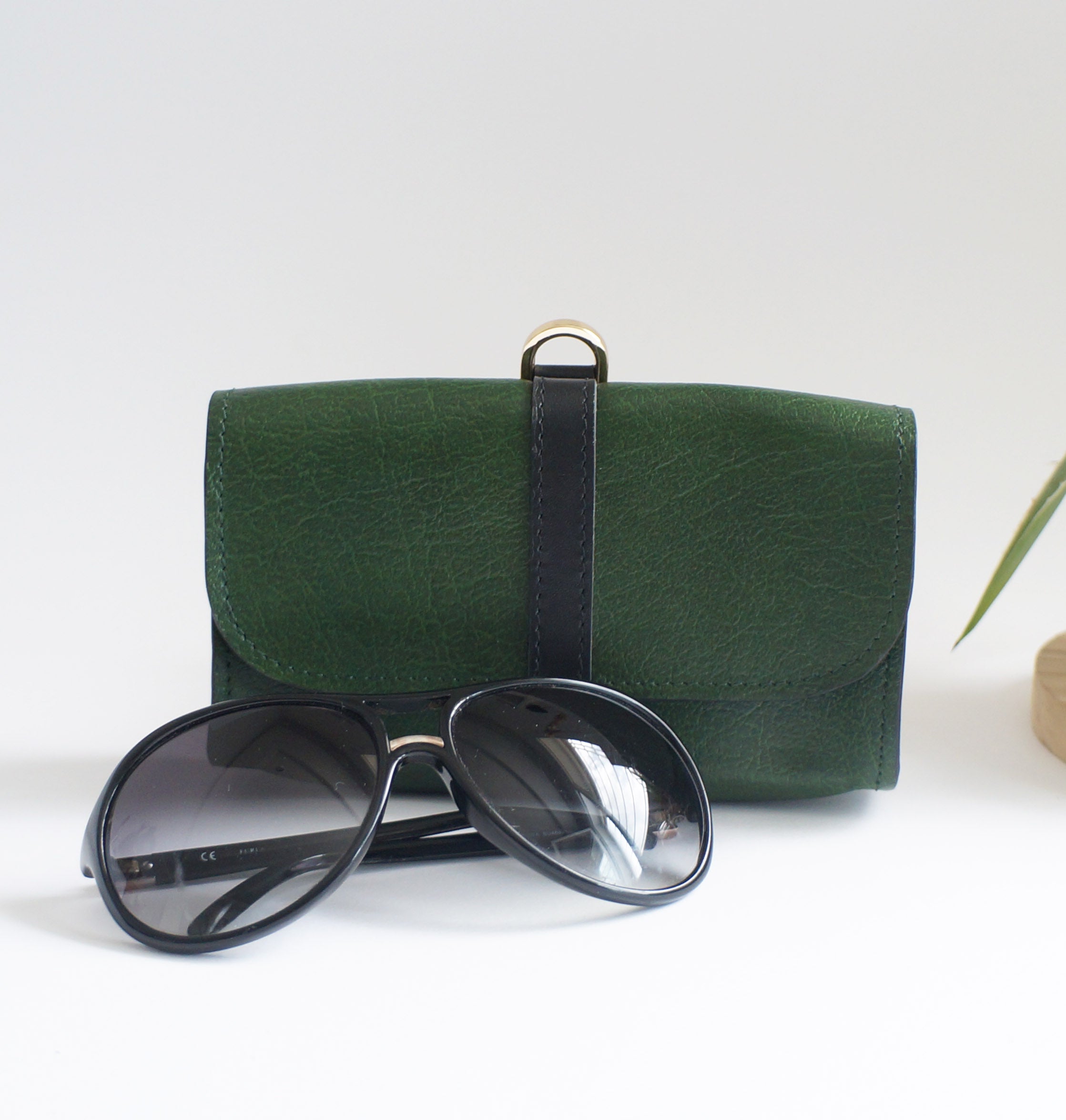 Sunglasses pouch/Micro bag - Pine Tree/Smooth Black
